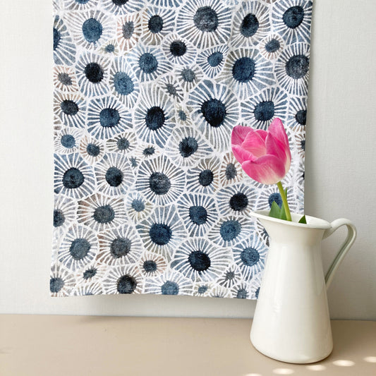 Kitchen Towel with Petoskey Stone Pattern (Blue Gray)